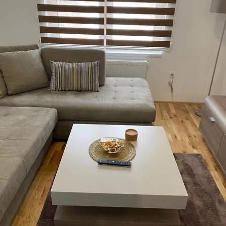 New In The 아파트