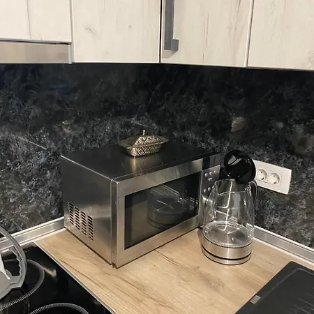 아파트 New In The *